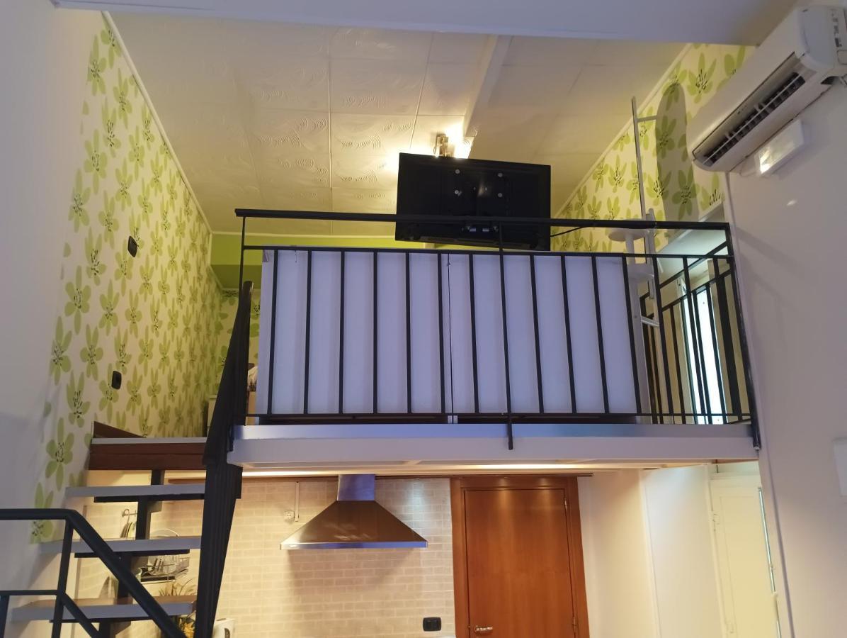 נאפולי Beb Maryposa Appartment מראה חיצוני תמונה