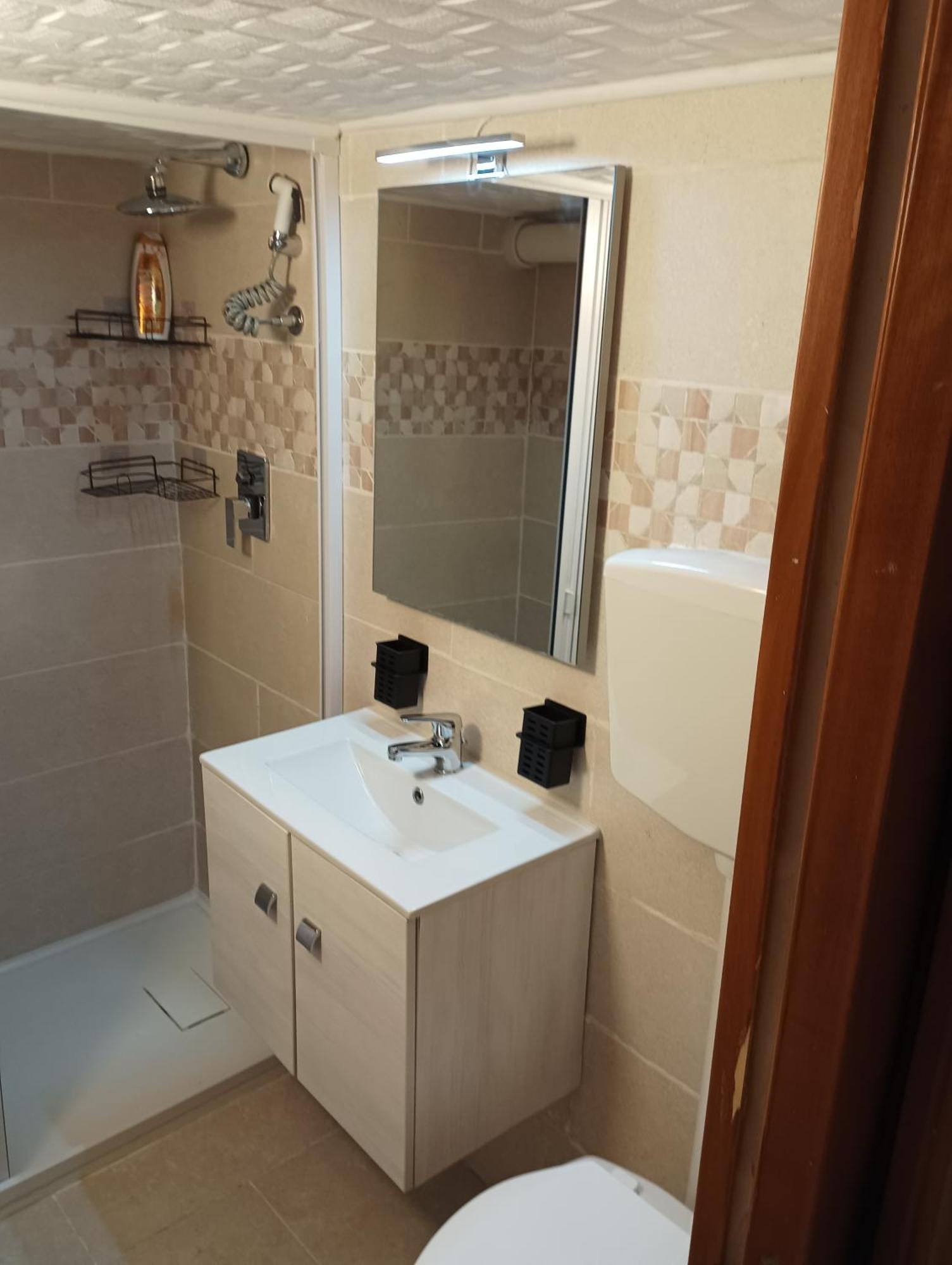 נאפולי Beb Maryposa Appartment מראה חיצוני תמונה